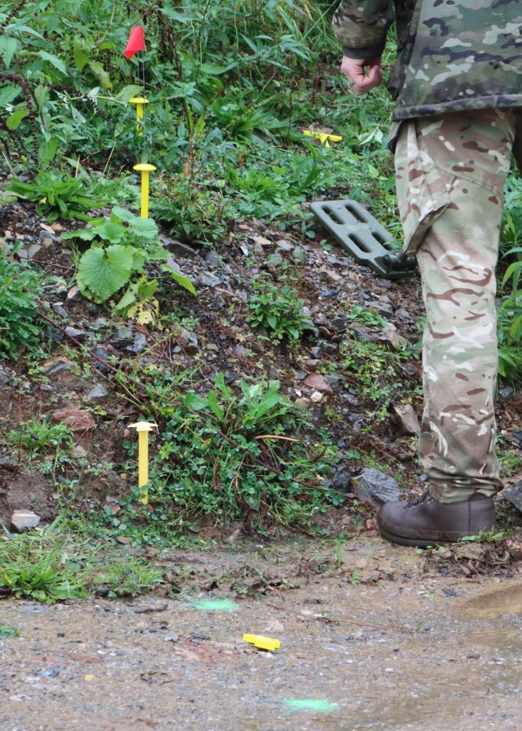 Search operator on task using KiT-X marking kit